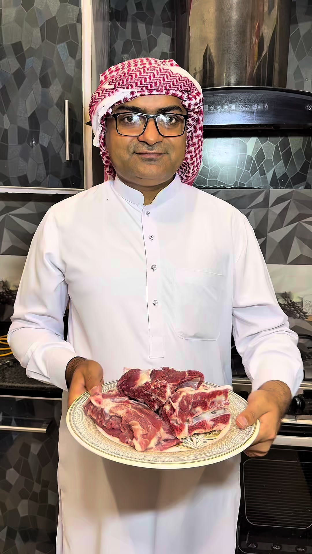 @MAKKI TRADERS