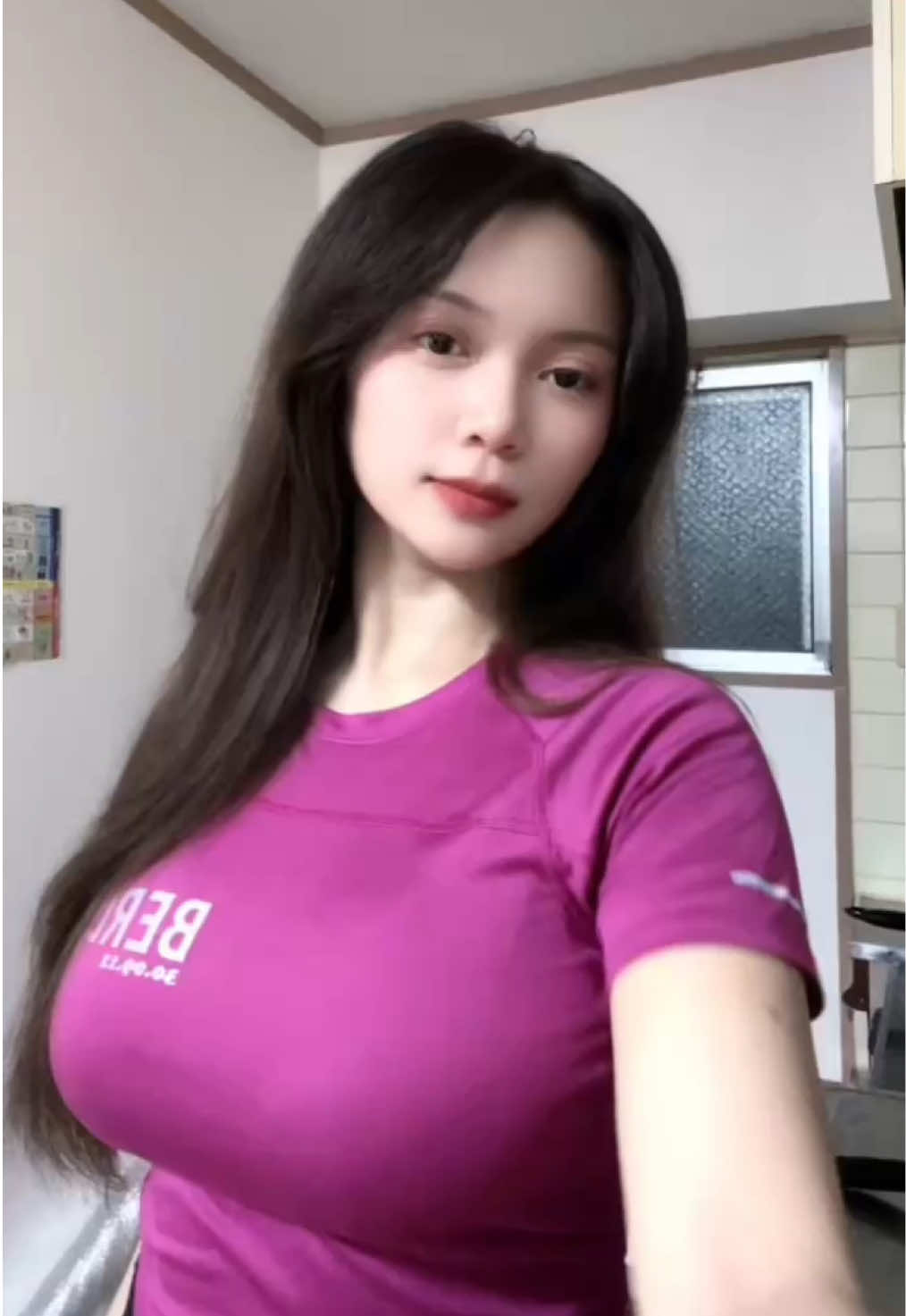 @lalapouu