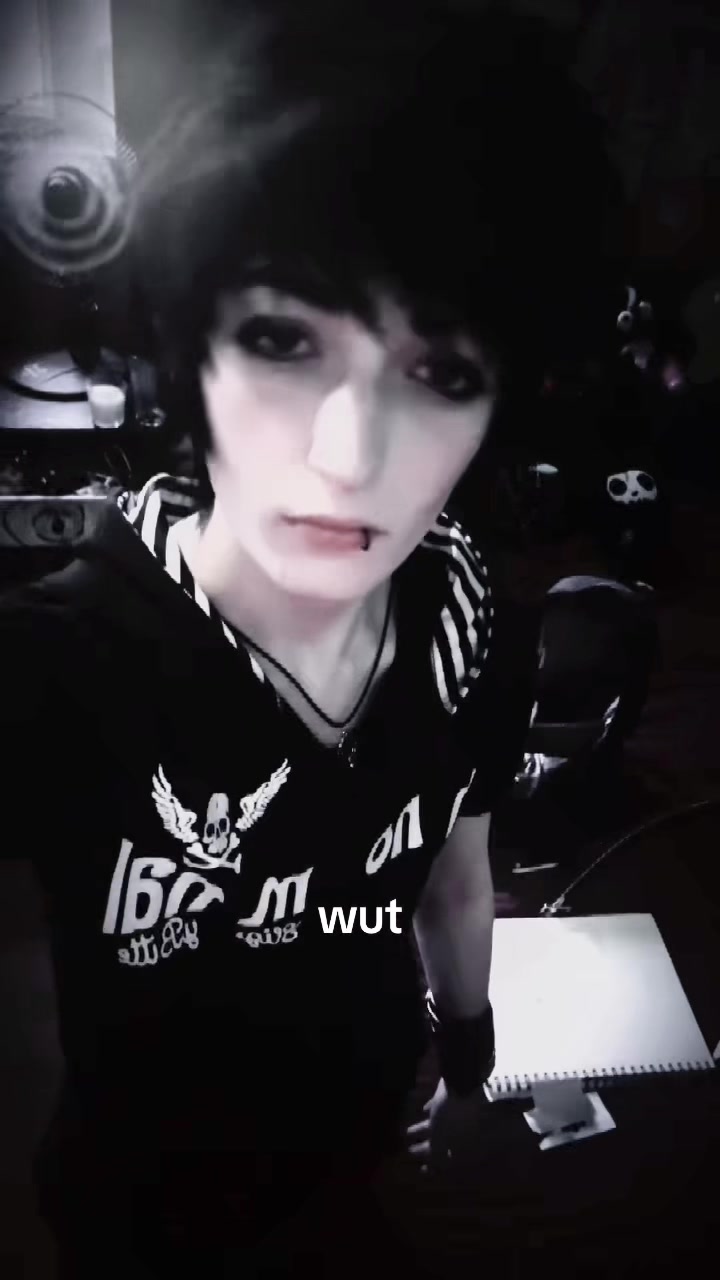 @⁺{&not;&ordm;ཀ&deg;}&not;☣︎ Jay