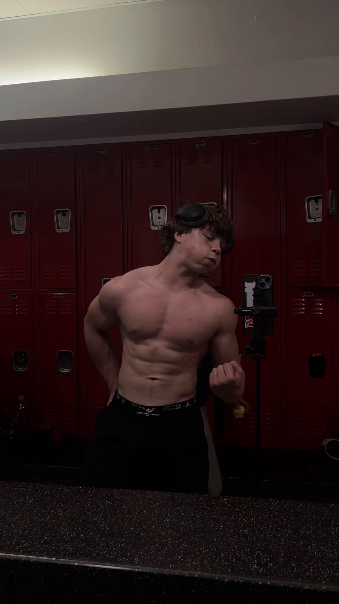 @smallguyluke