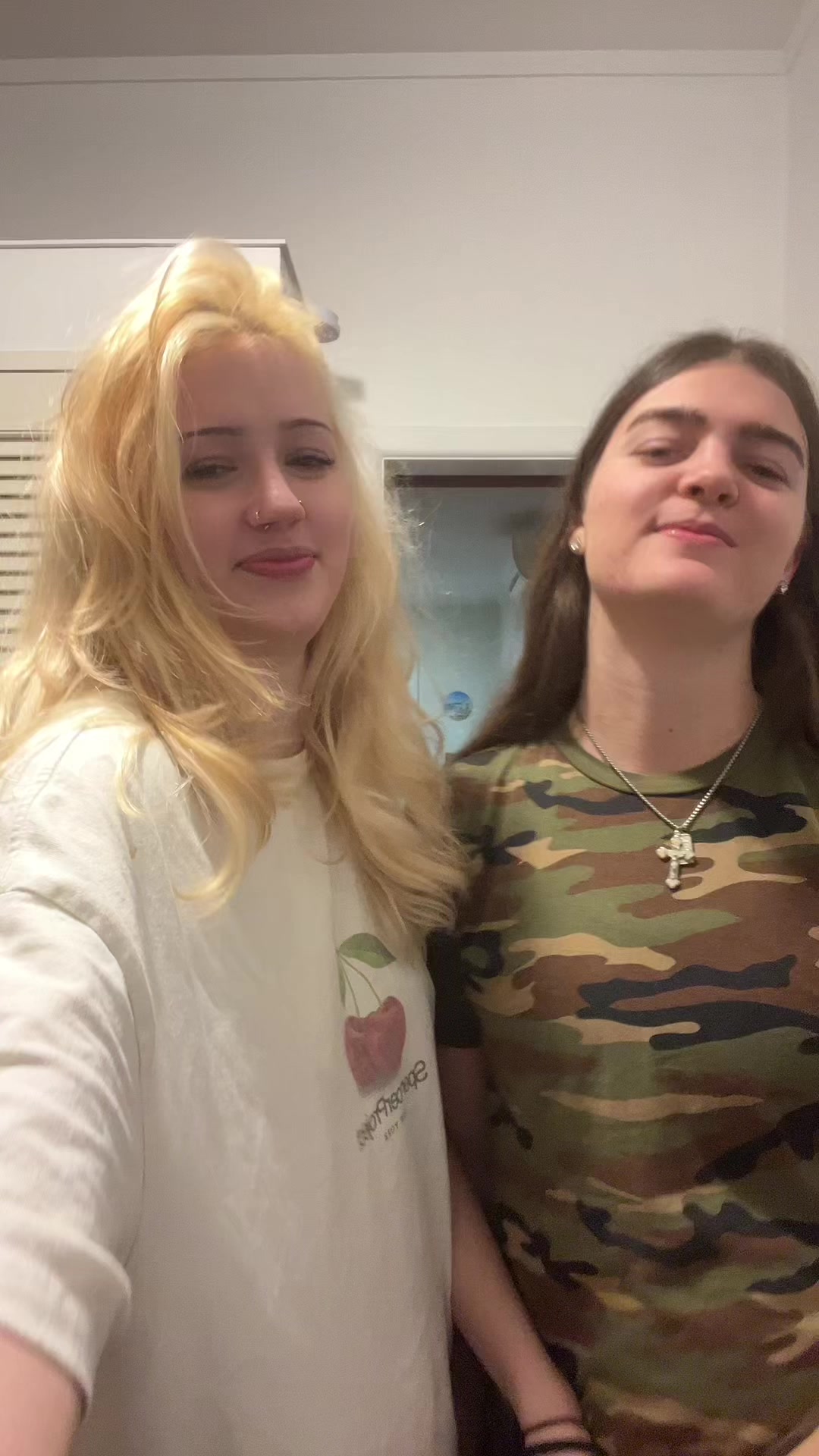 @lolarosee