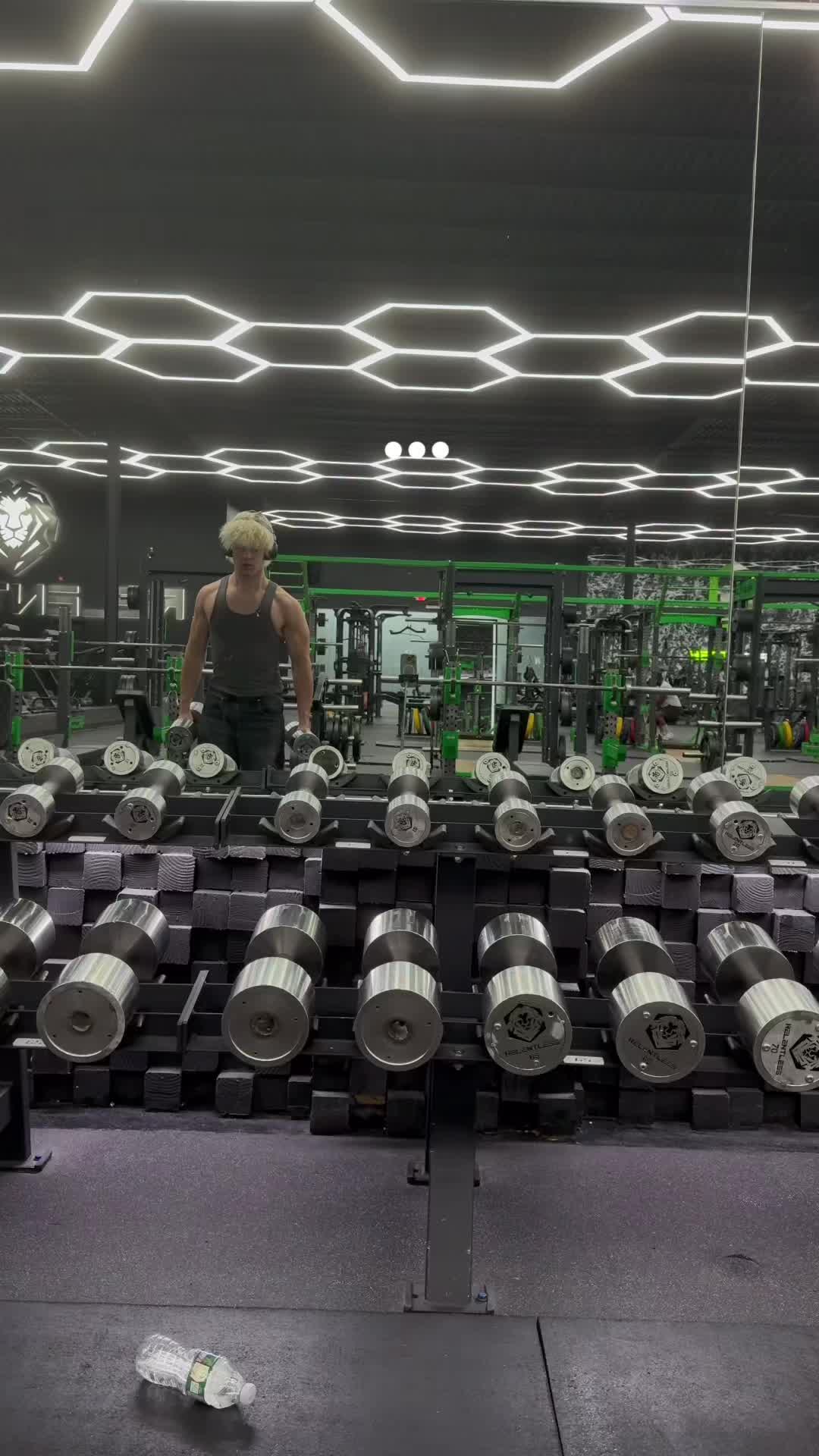 @nikita0