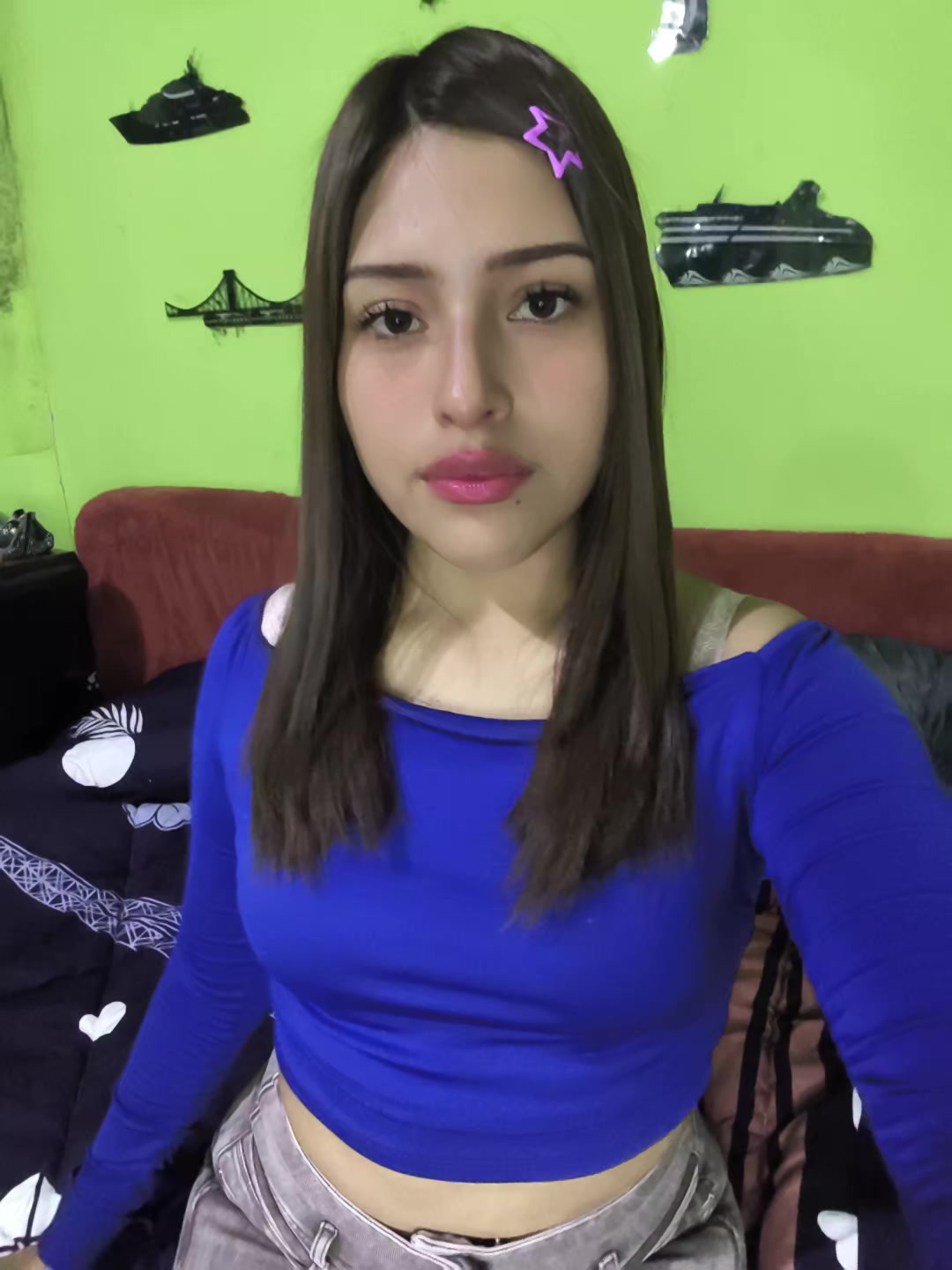 @Kely cruz 🦋