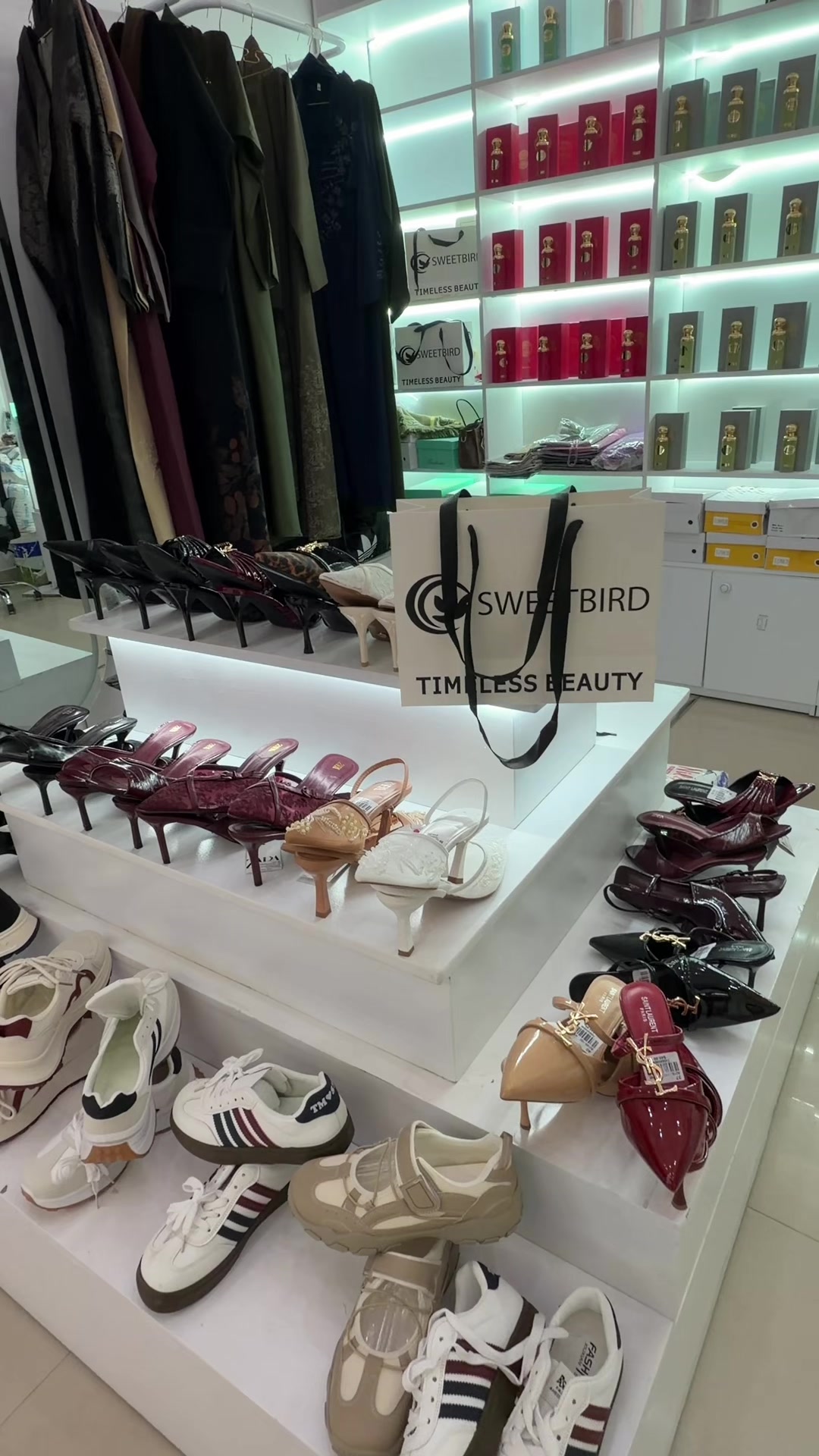 @Sweetbirdd Store