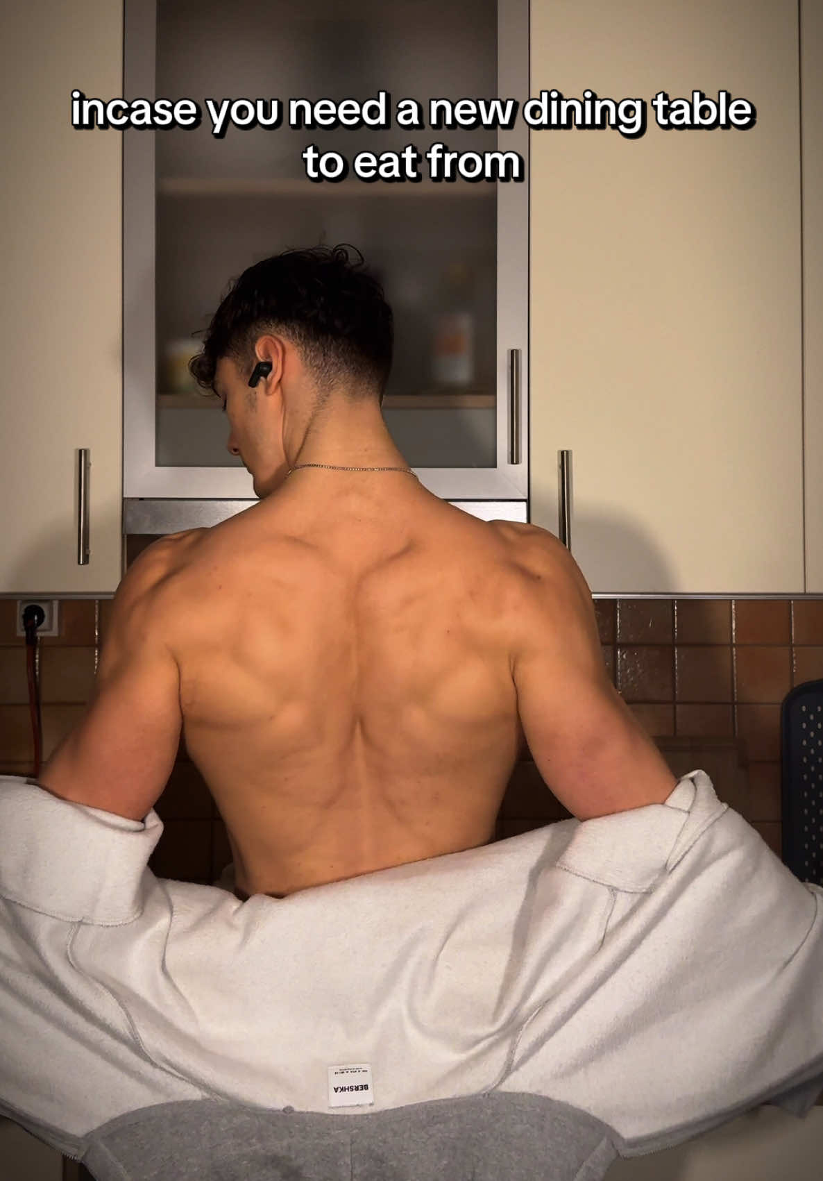 @Levilovesgym