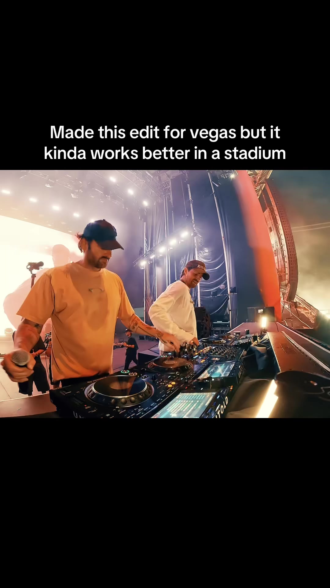 @The Chainsmokers