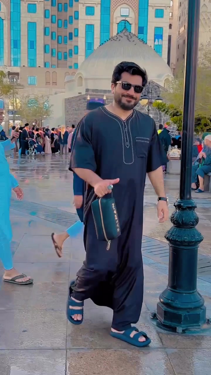 @Shaibjan