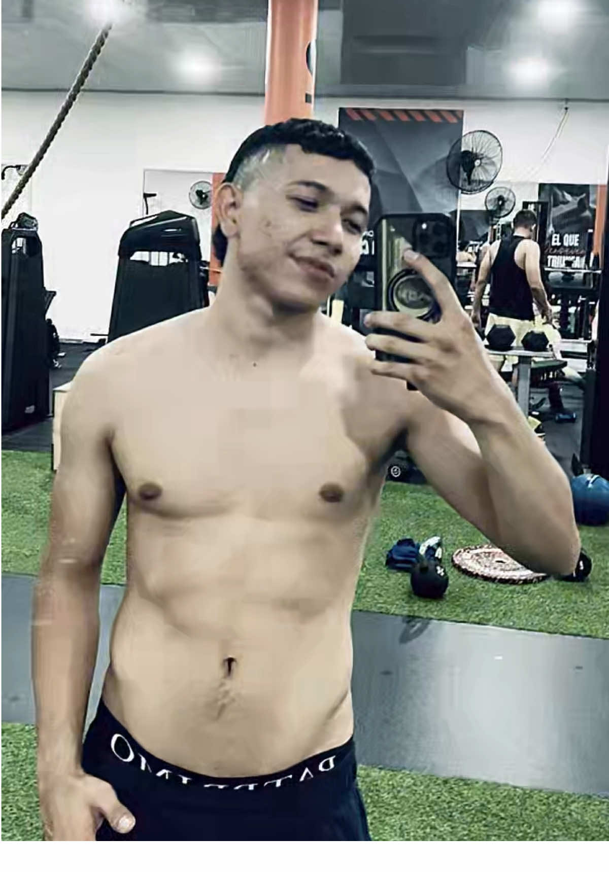 @Keyner Pe&ntilde;aranda ✨