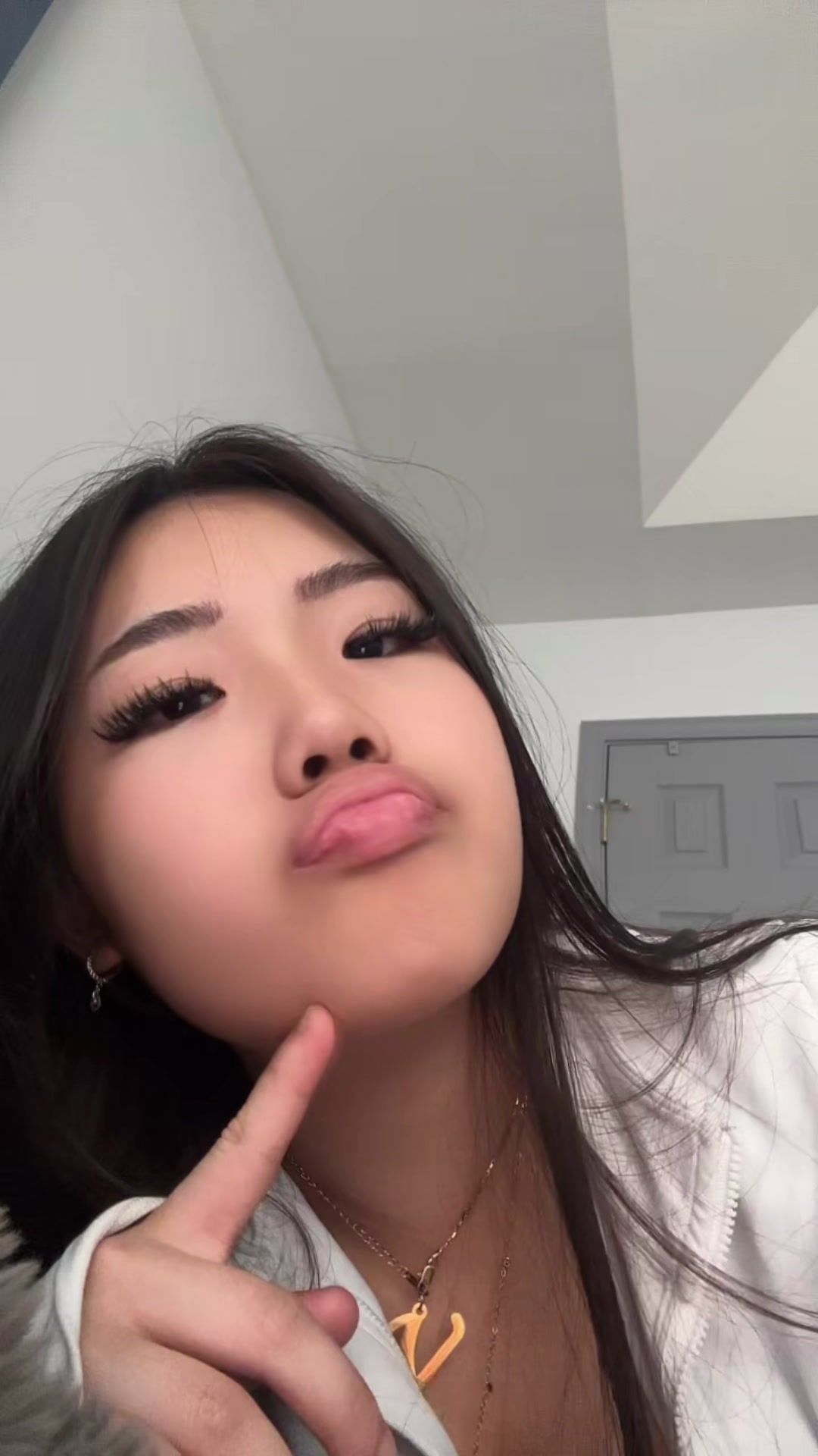 @V
