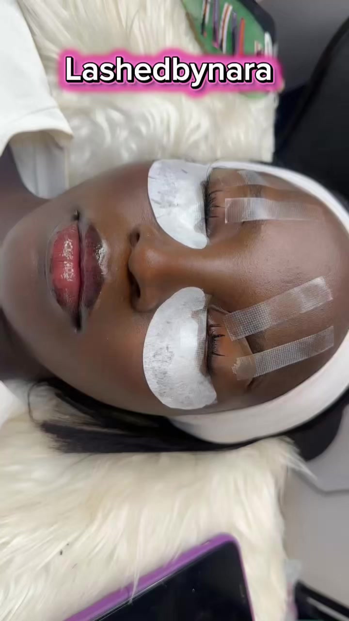 @nara_beautyempire