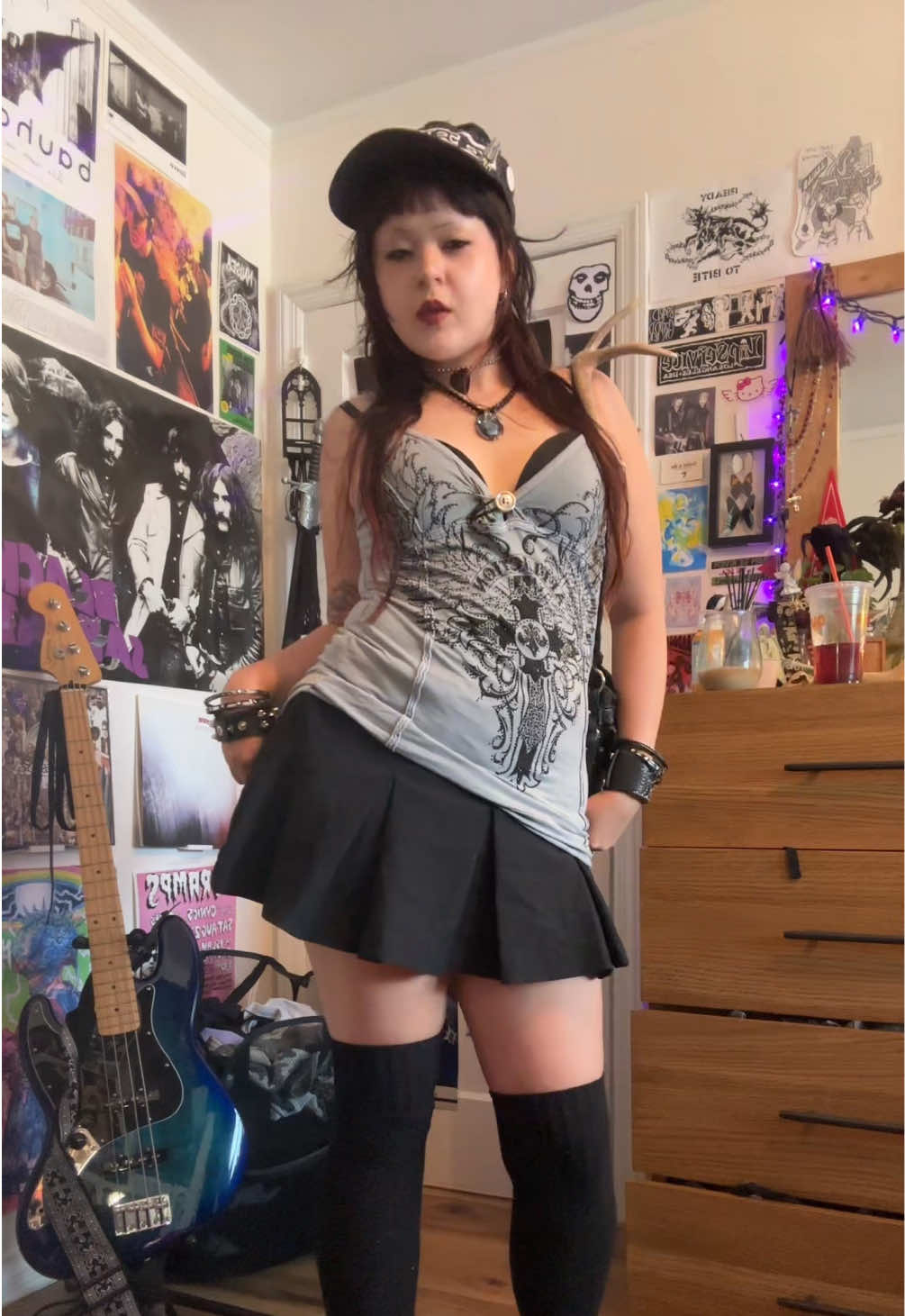 @ash🧷