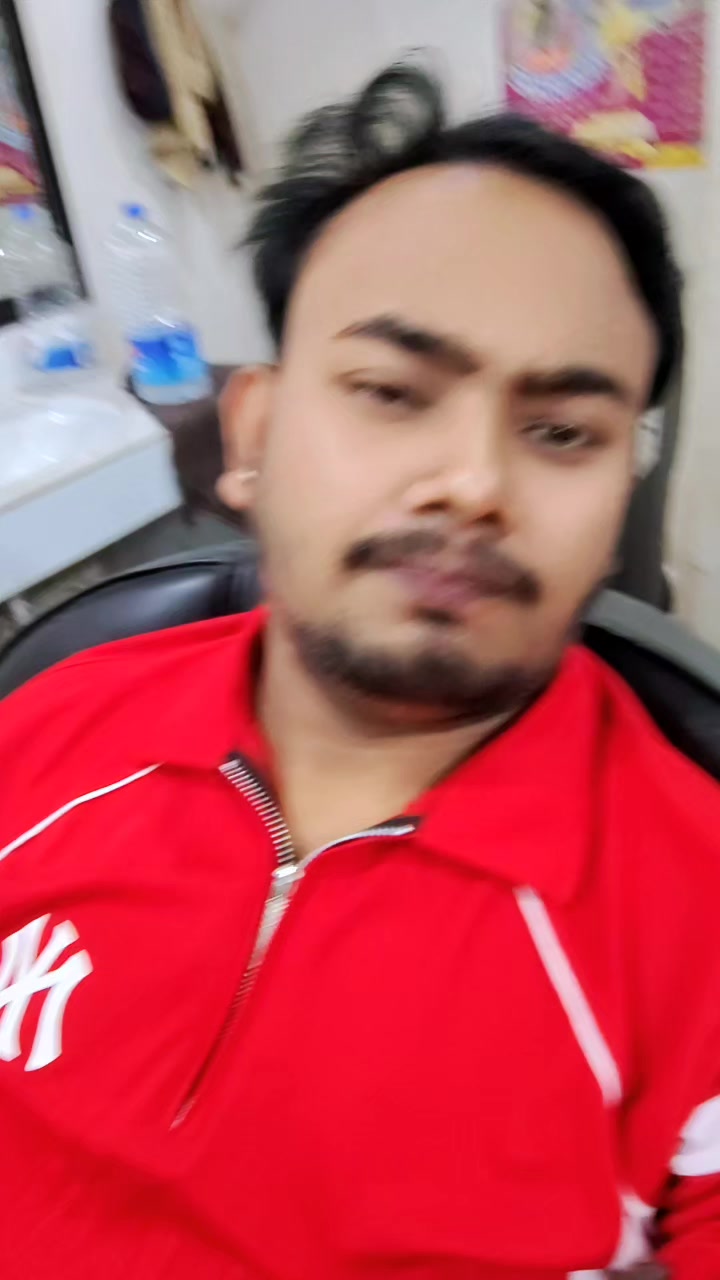 @🇧🇩 𝙍𝙖𝙝𝙪𝙡'🤍