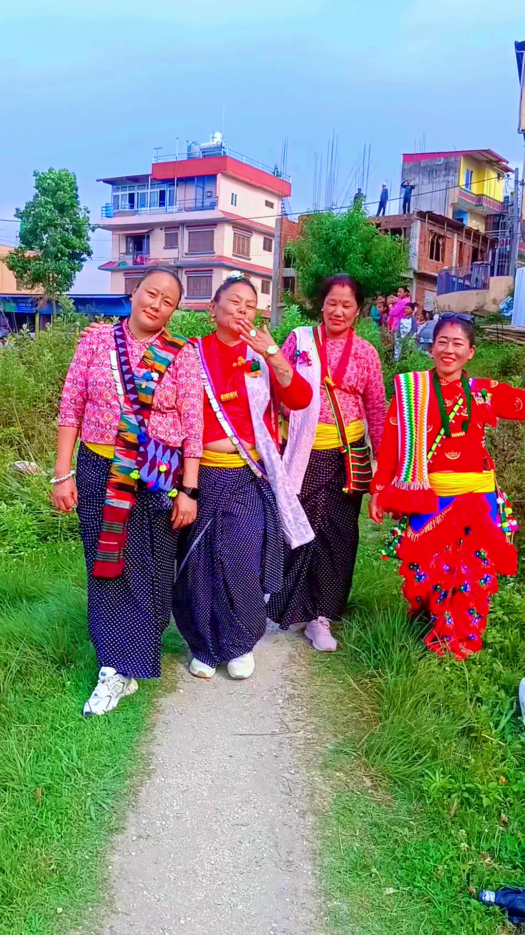 @Dipa limbu❤️💜💙