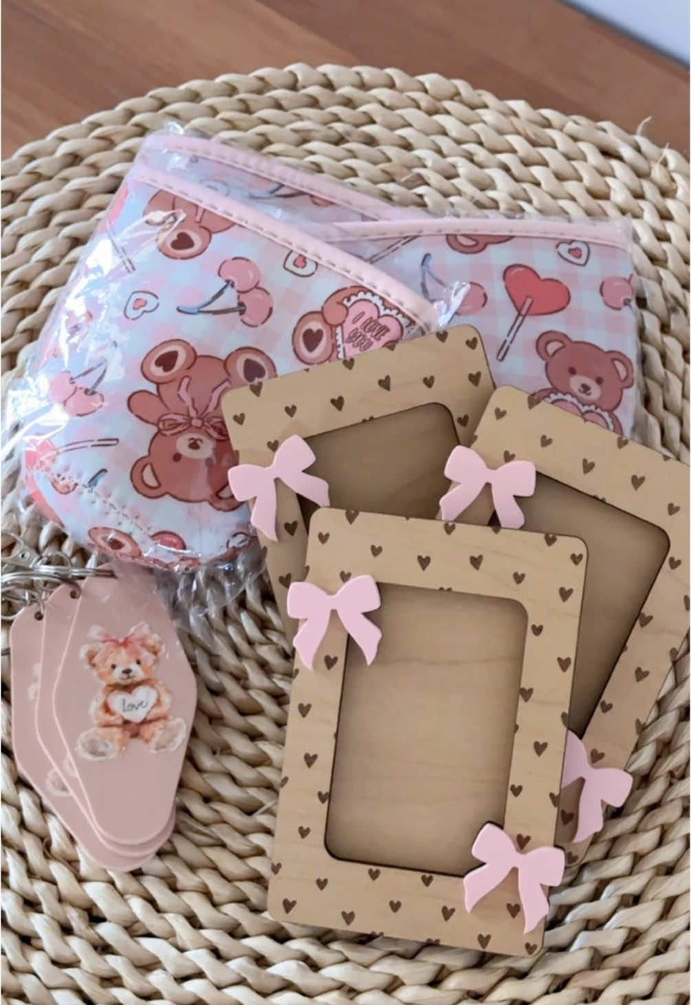 @Luna Rose. Shop