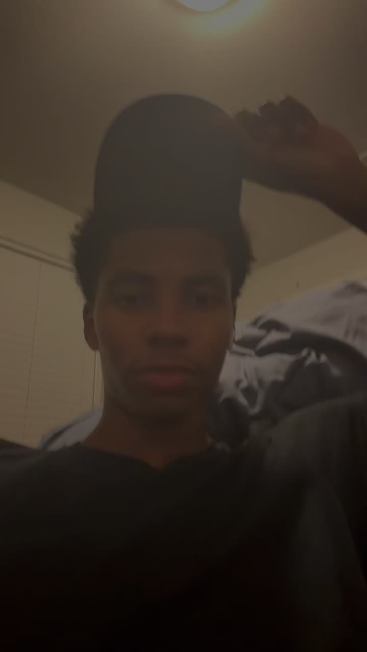 @🖐🏾