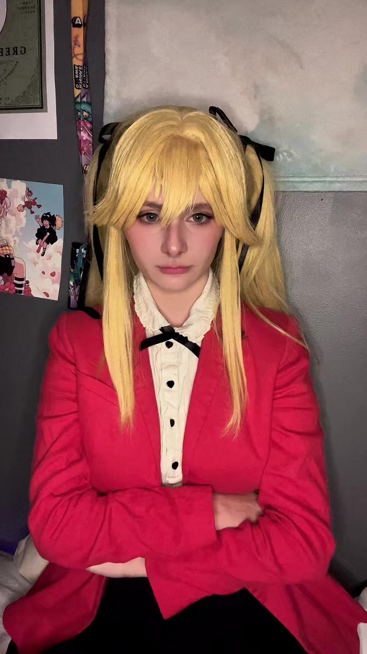 @★:   𝒢𝓇𝑒𝓎_𝒮𝓉𝒶𝓇   :★