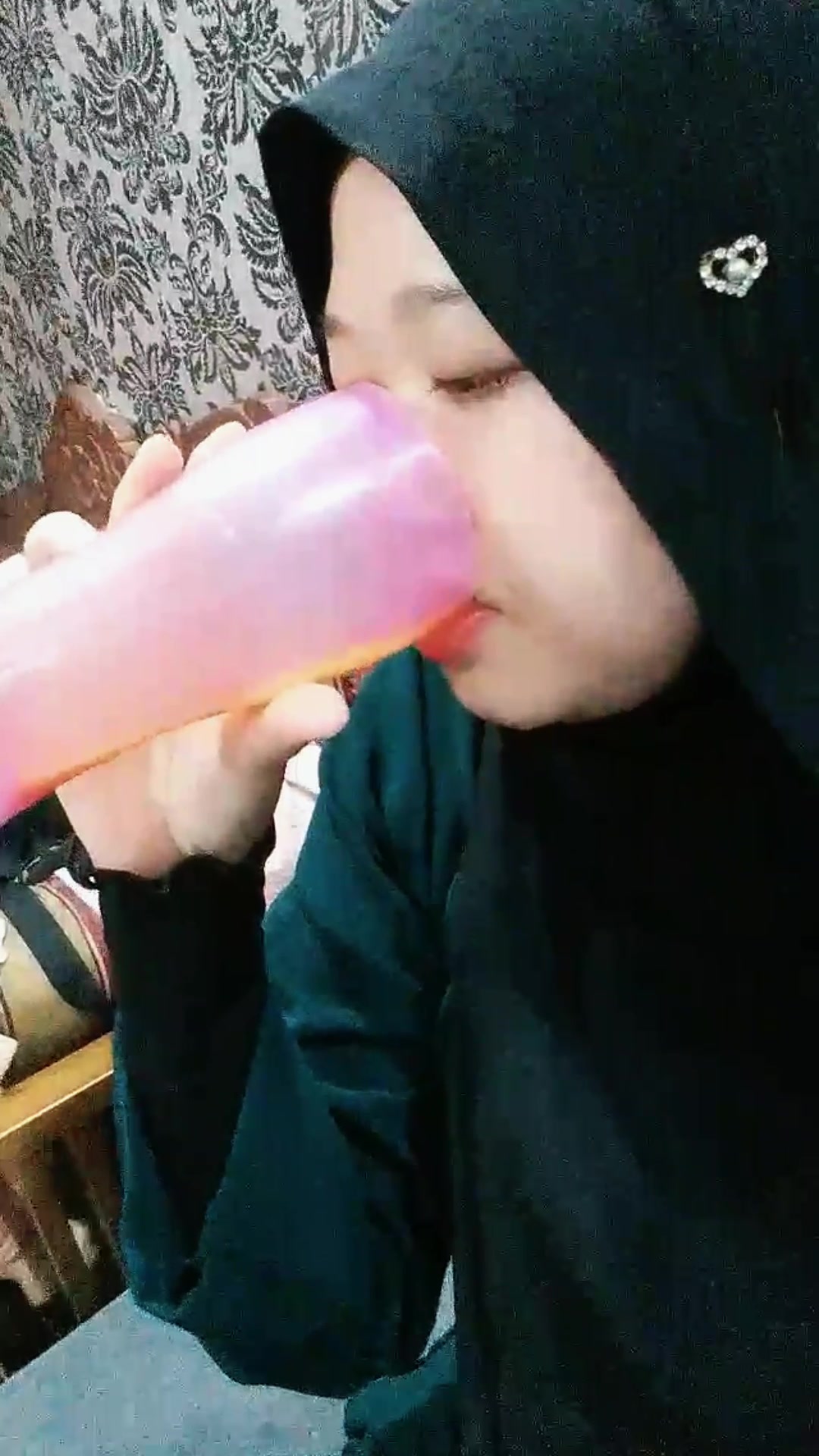 @AINAANIDA