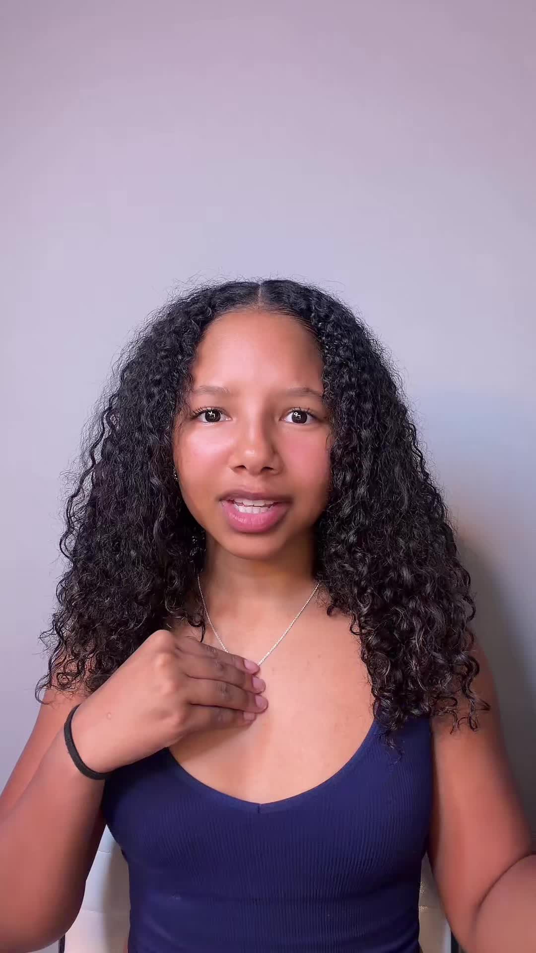 @niya.lisee