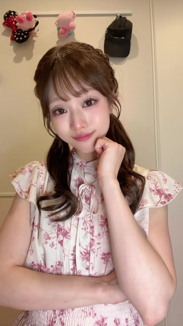 @ももつん