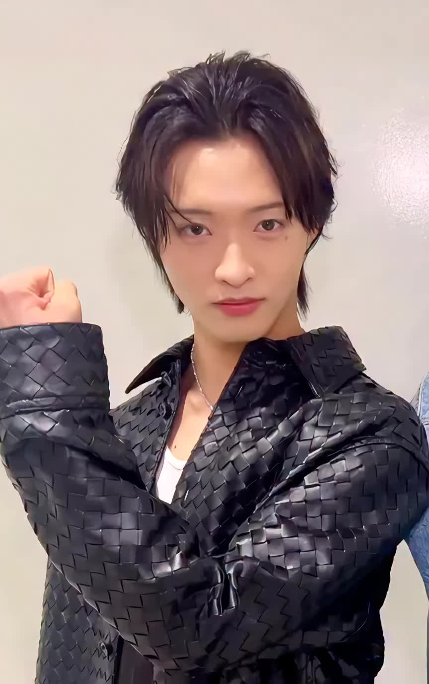 @りりい