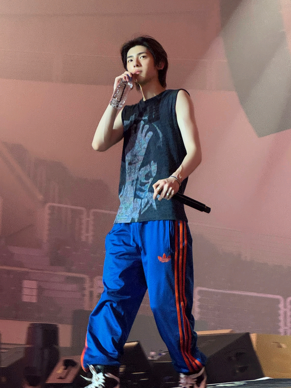 @AllaboutJju~