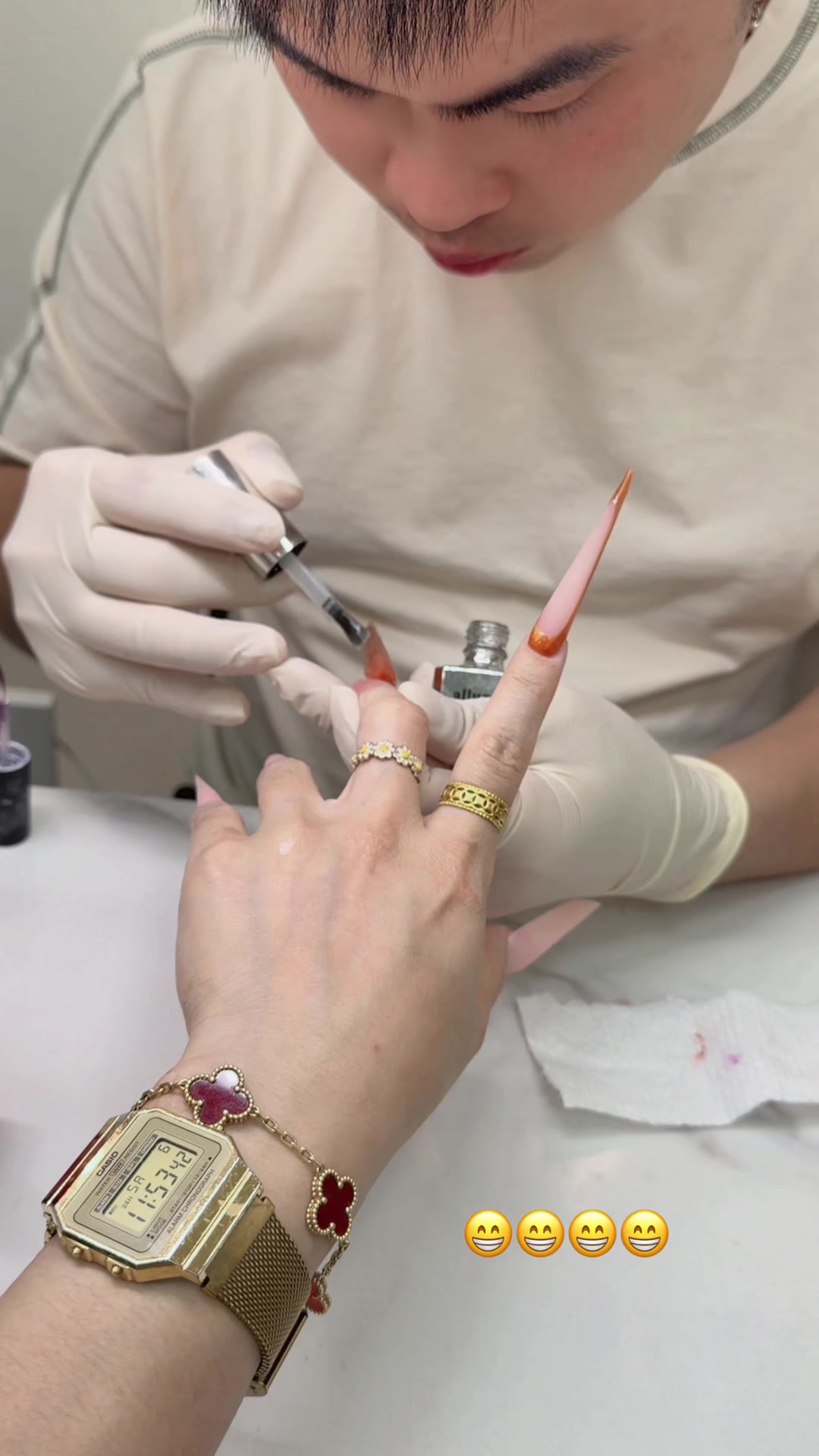 @KimmieNails🇻🇳♥️🇨🇦Tấu Hài😜