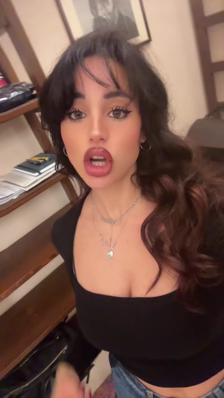 @Azzurra