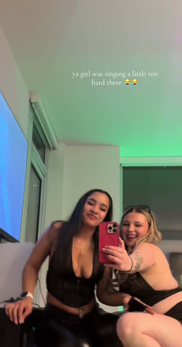 @AYLA 🐆🍒