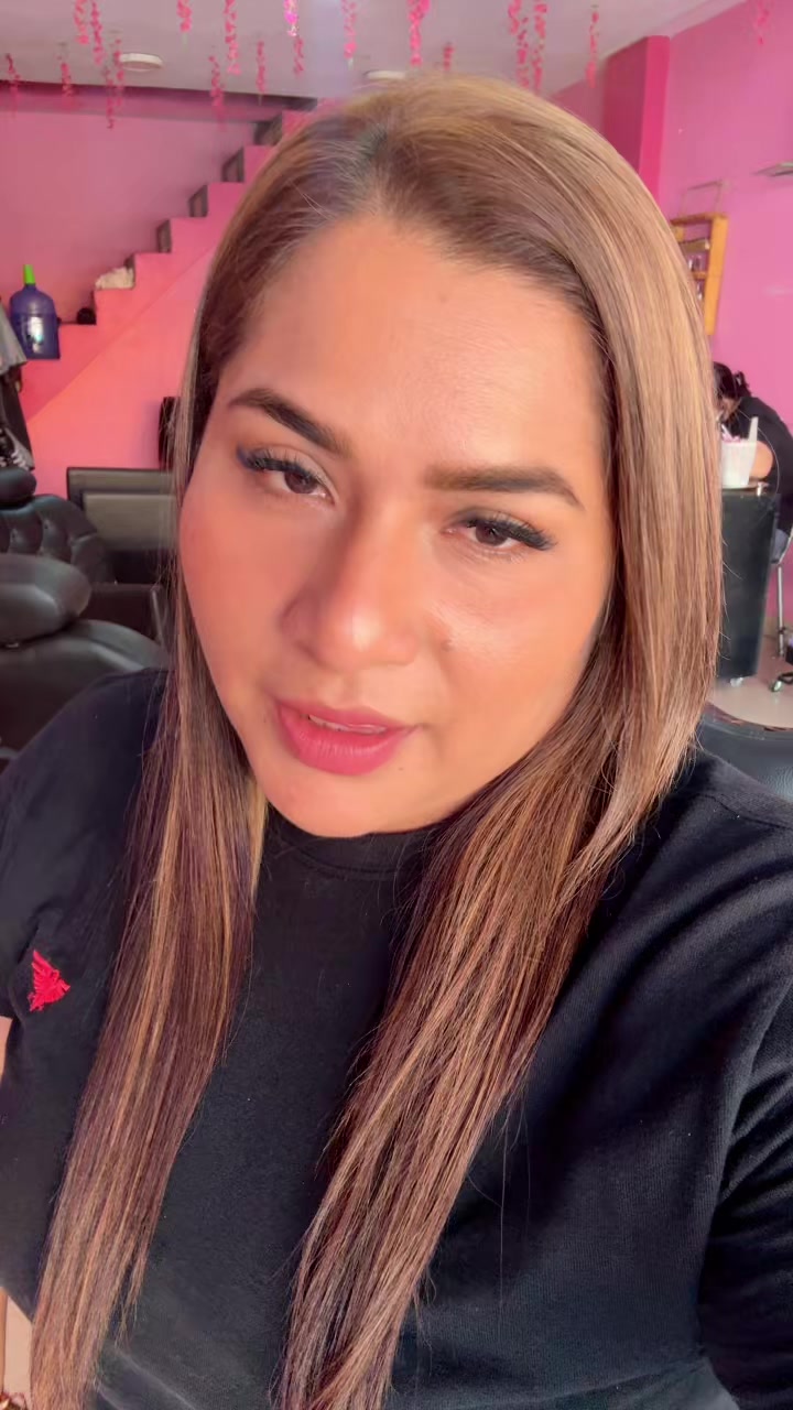 @Ligia Elena🦋