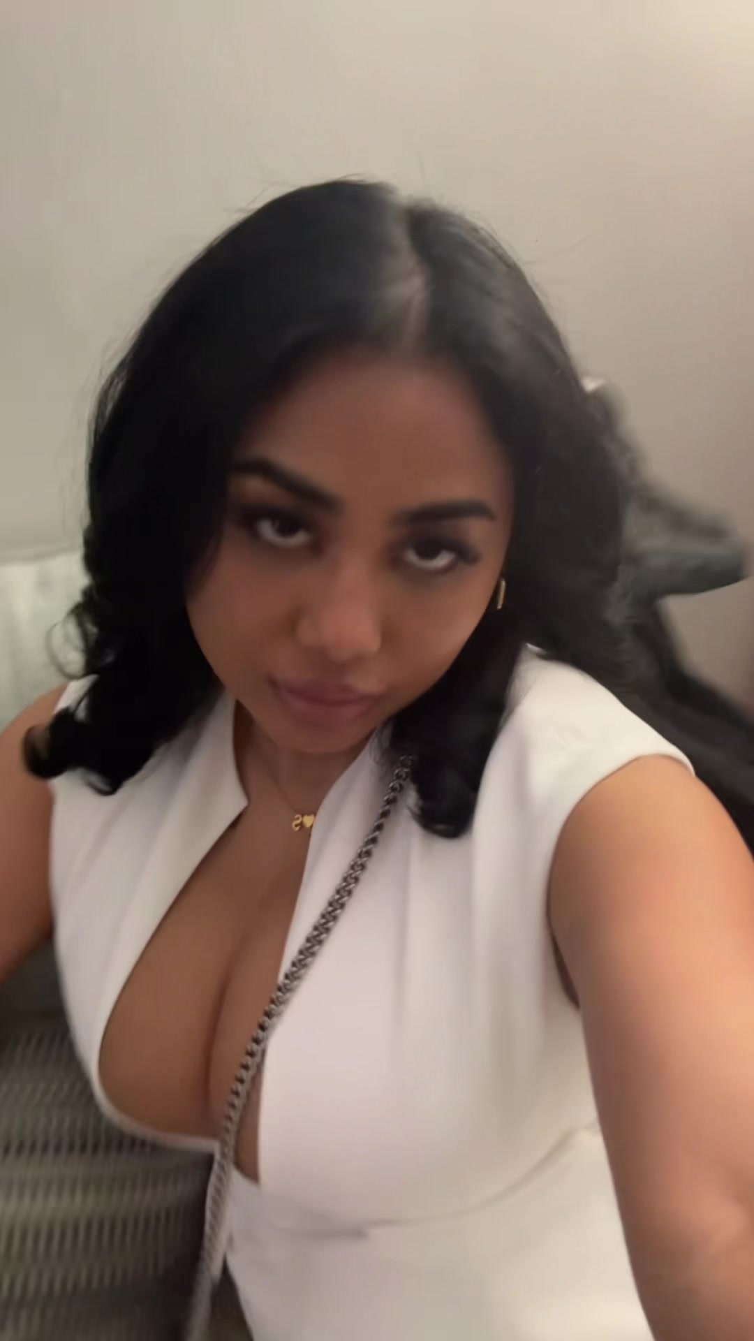 @dam_sha