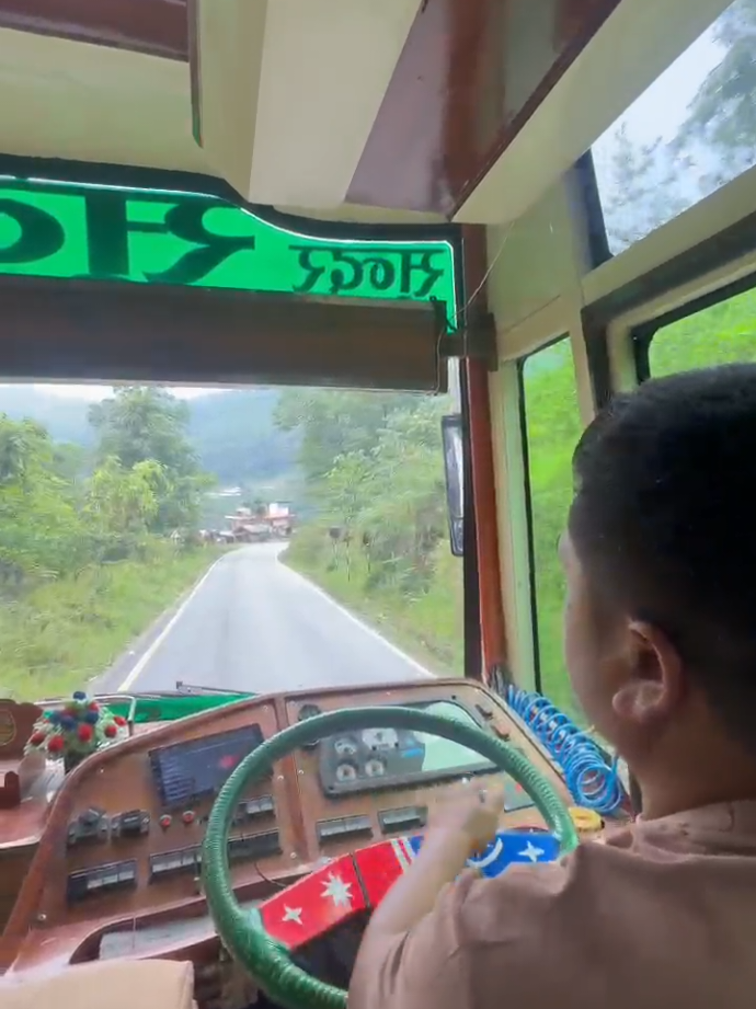 @sᴀɴᴛᴏsʜ.Hᴏʀᴀᴀ🚍🚍
