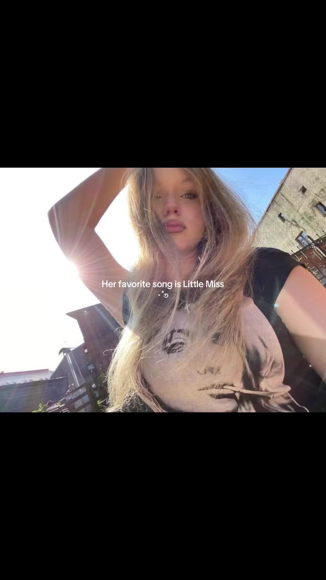 @🪭