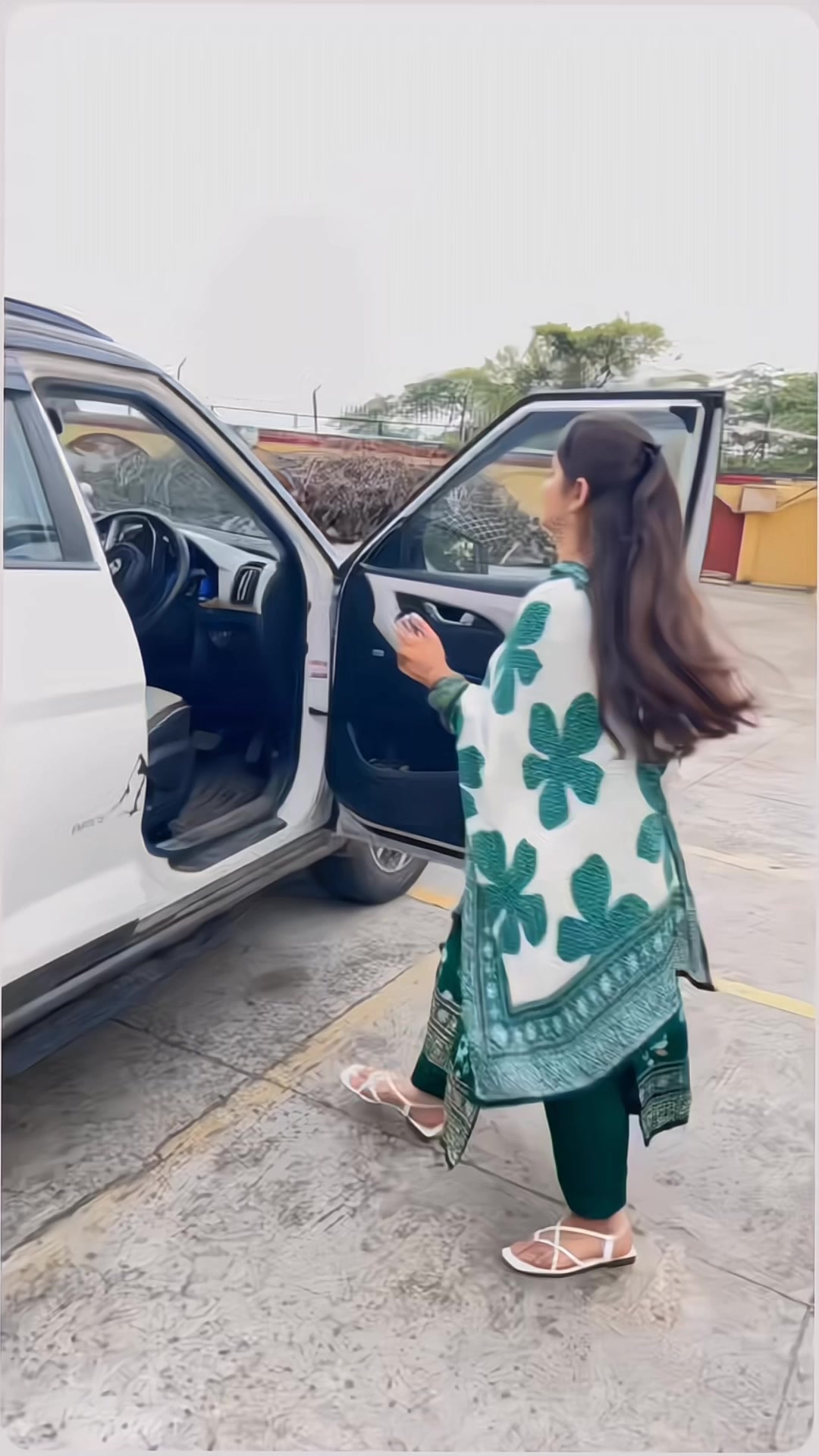 @tanu 🇮🇳