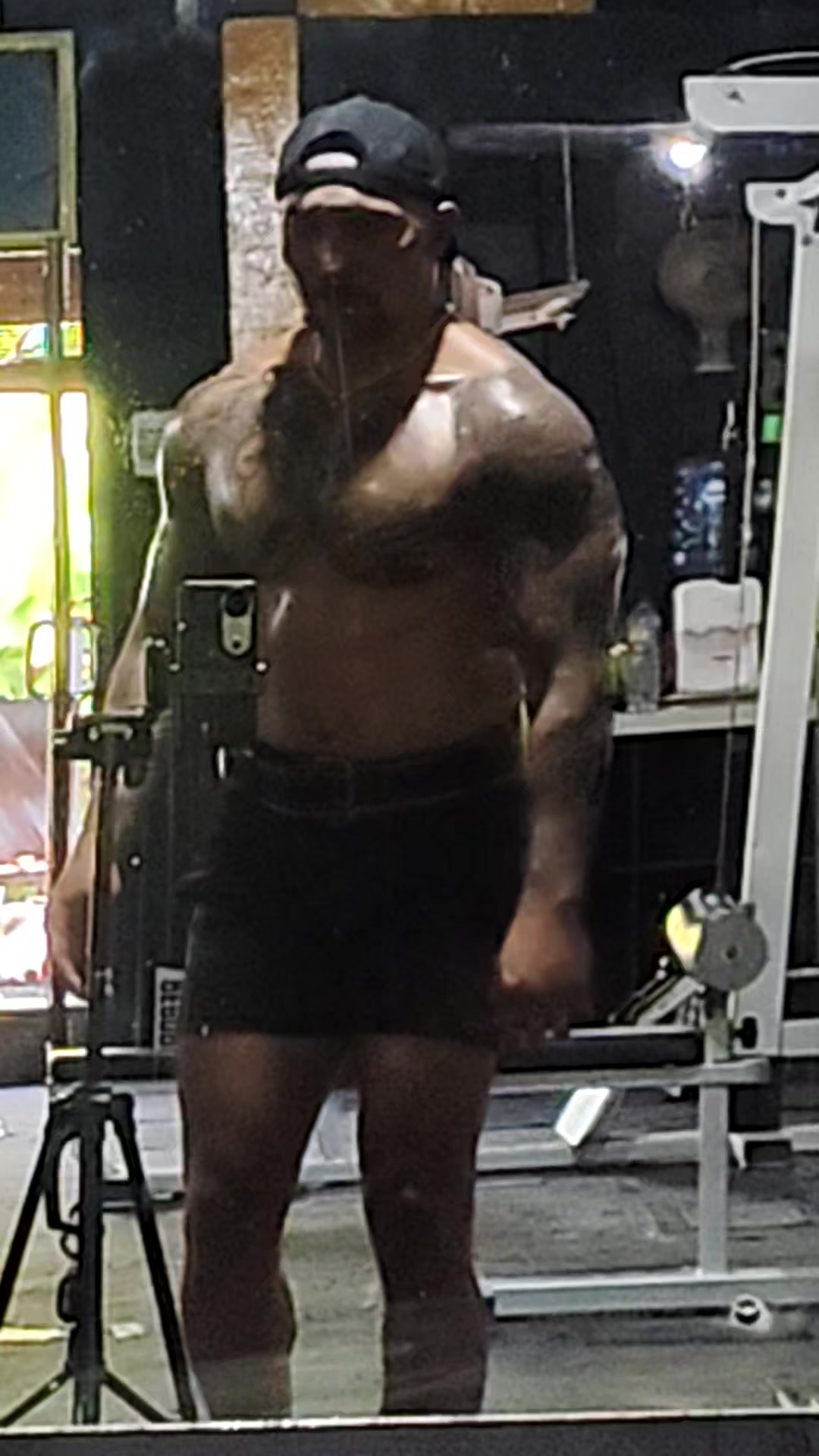 @HOBBS BALI GYM