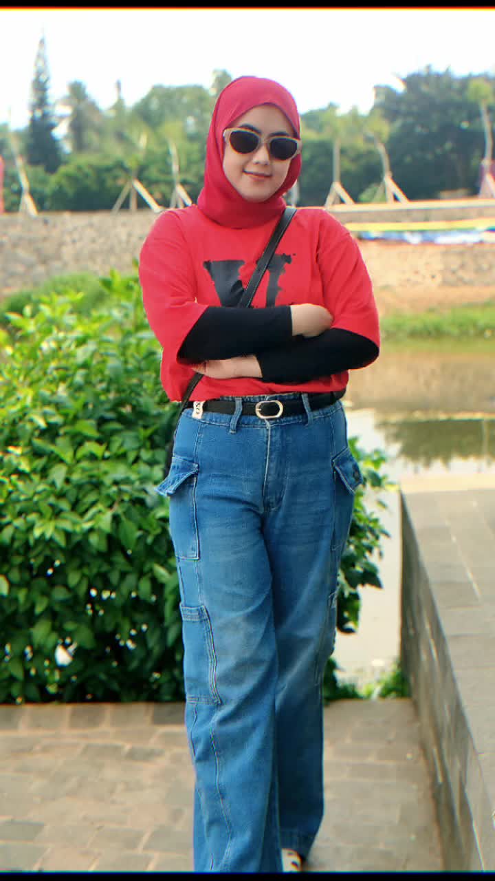 @Risya