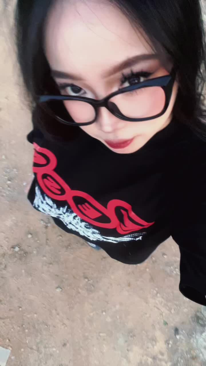 @Lessegos apparel