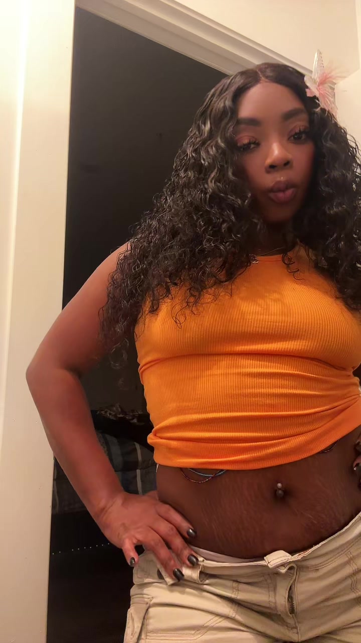 @Anijahh_
