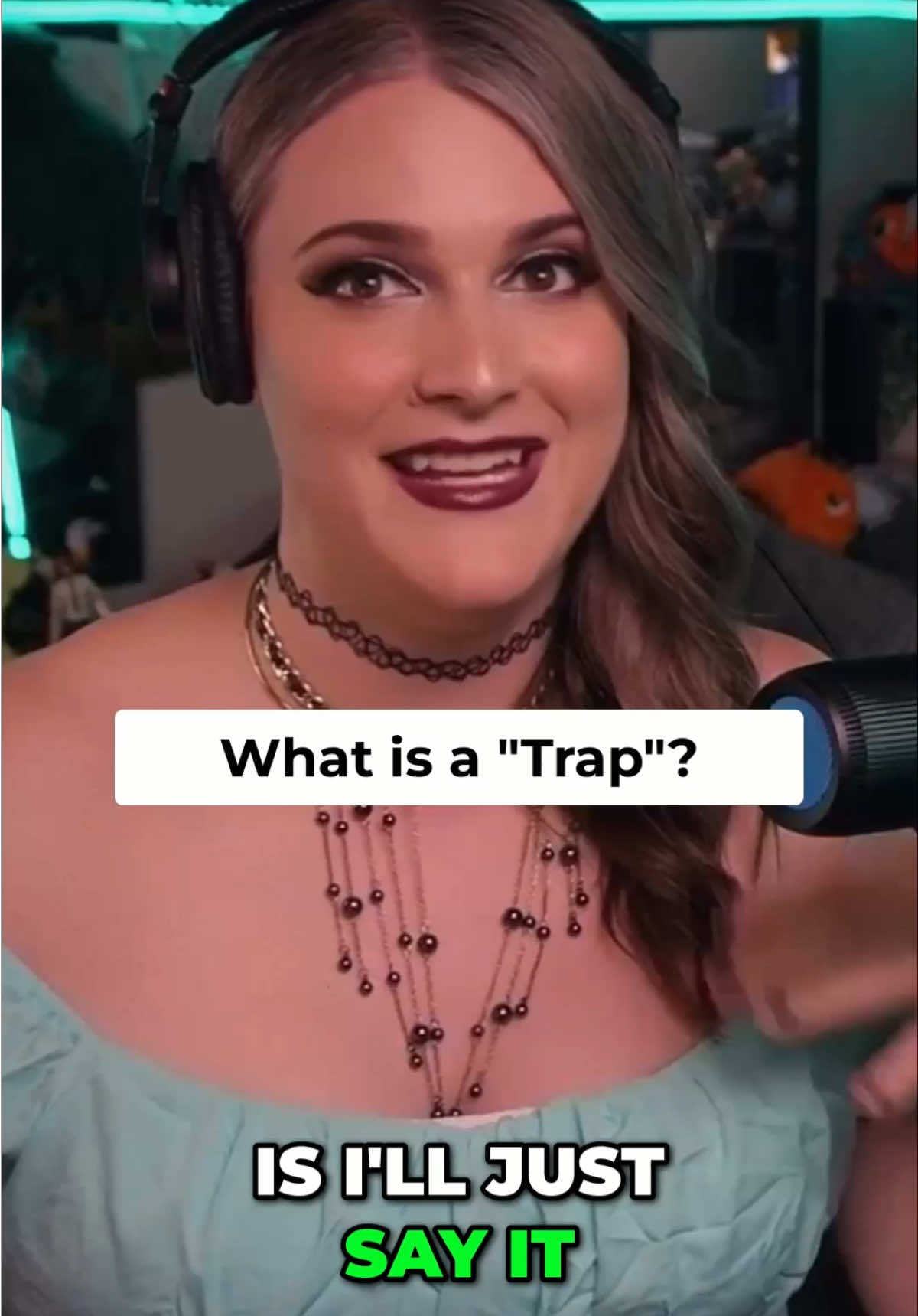 @AlsoAshley