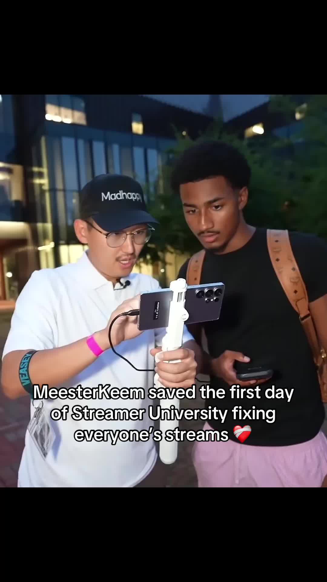 @MeesterKeem