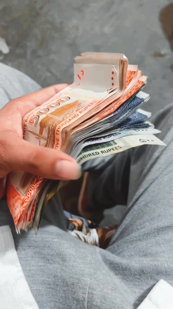 @Akash khokhar 😎