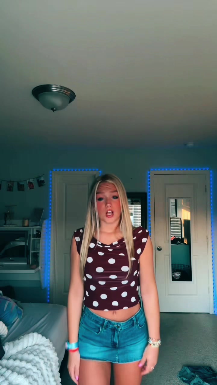 @zoesecretpriv3