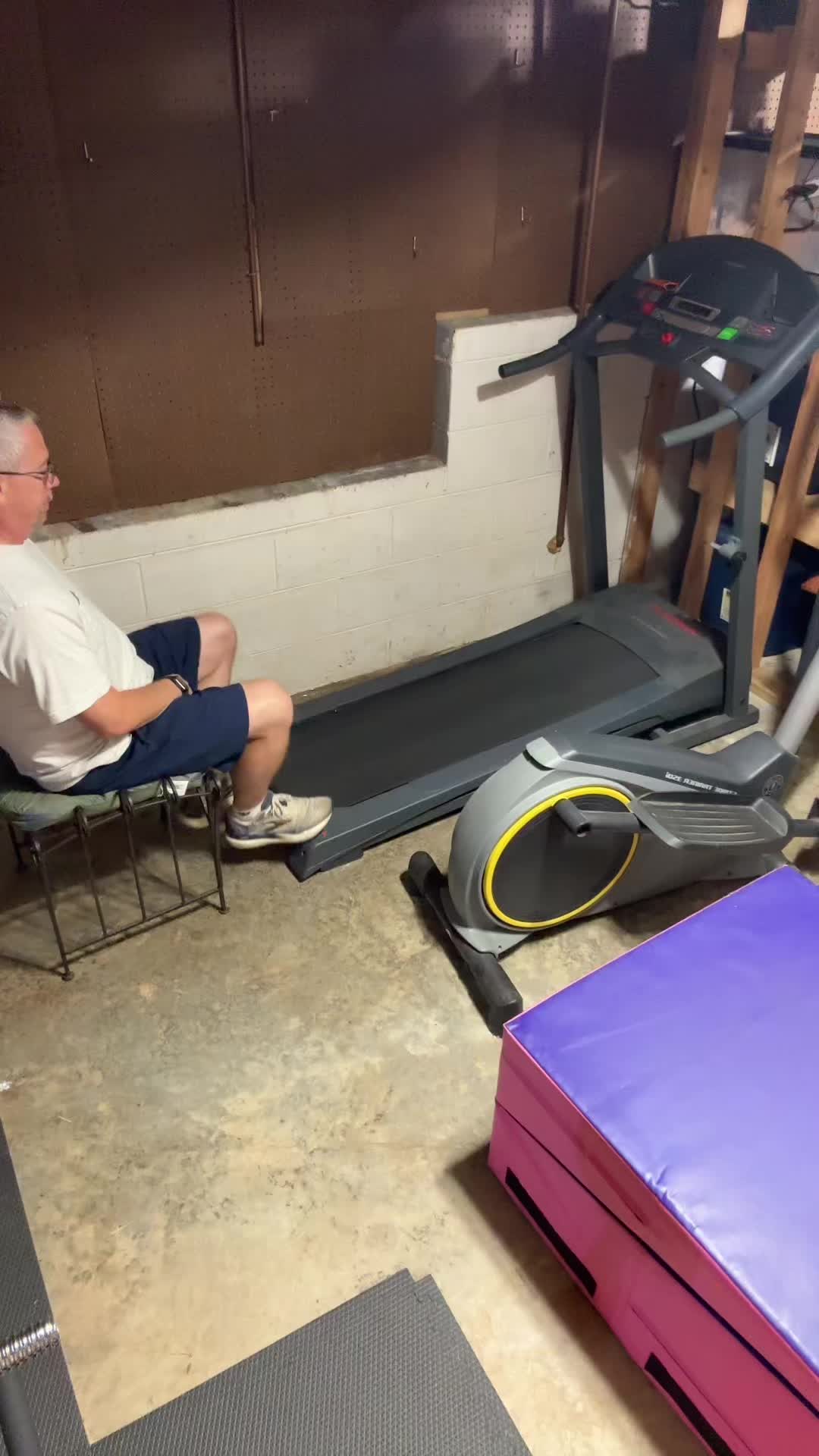 @AverageJeff