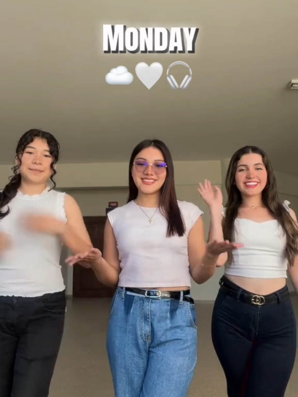 @nolyyy