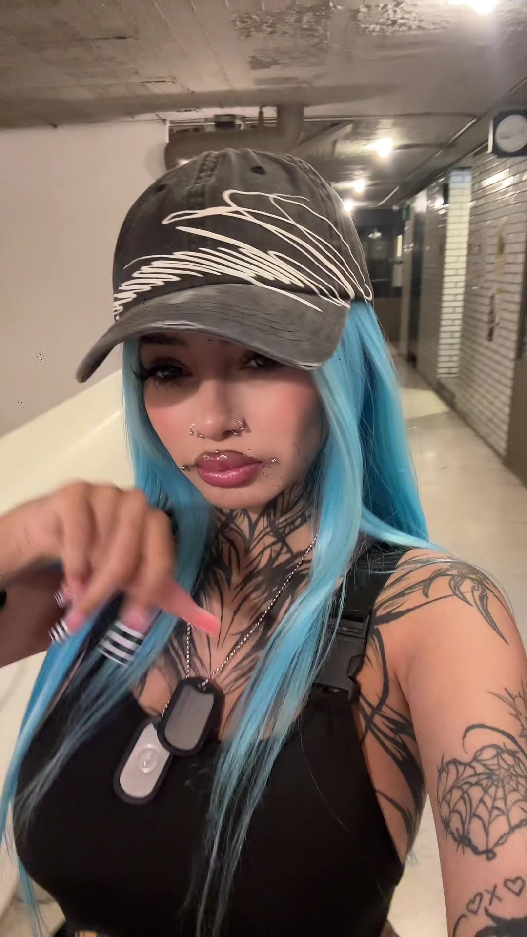 @xoxo_babeval