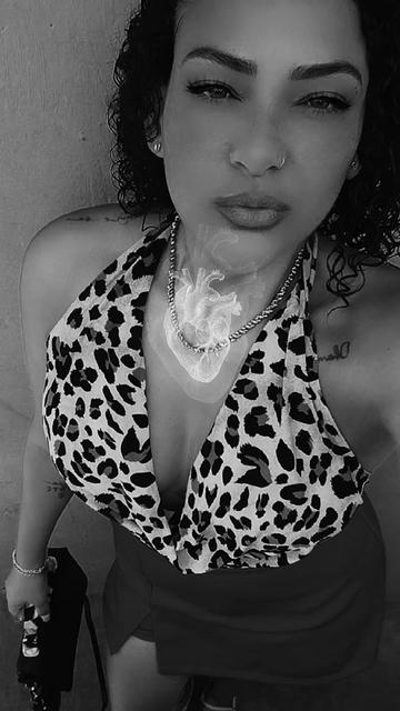 @Thacy 👑
