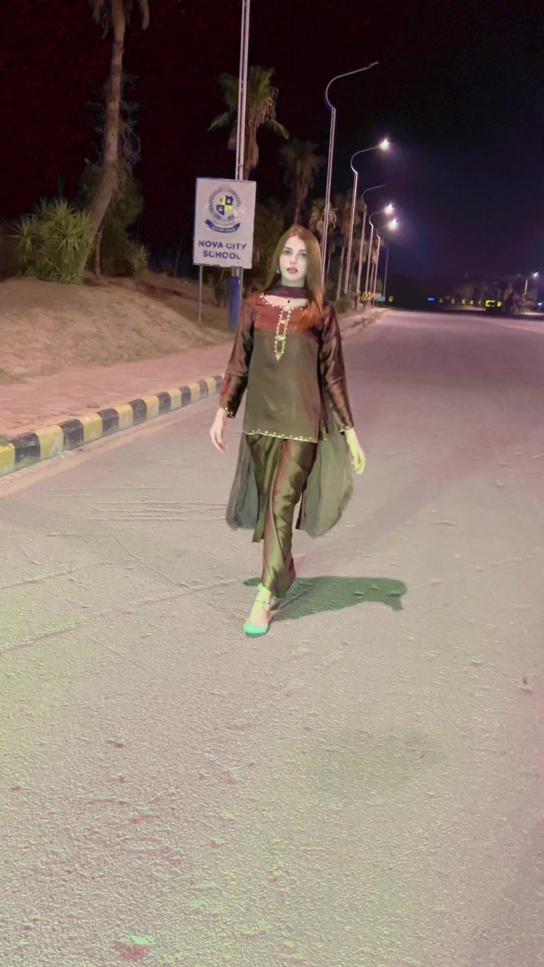 @Sania chaudhary 🖤🖤