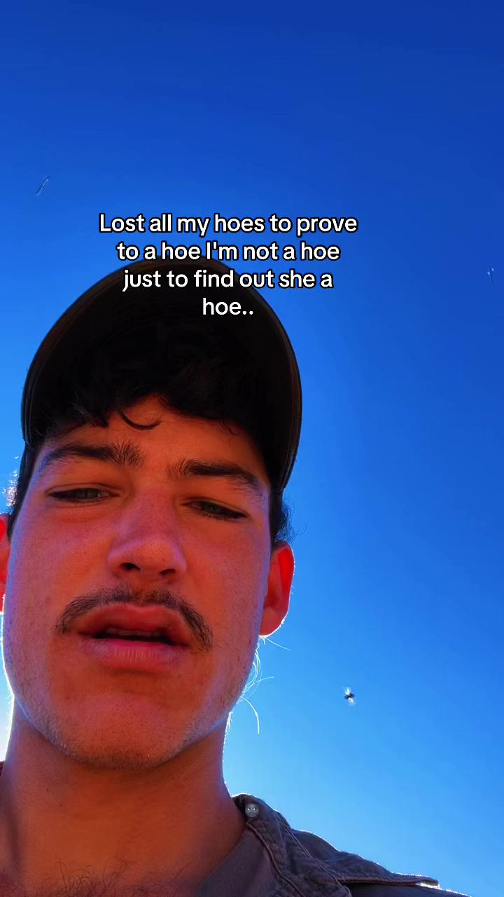 @🌚