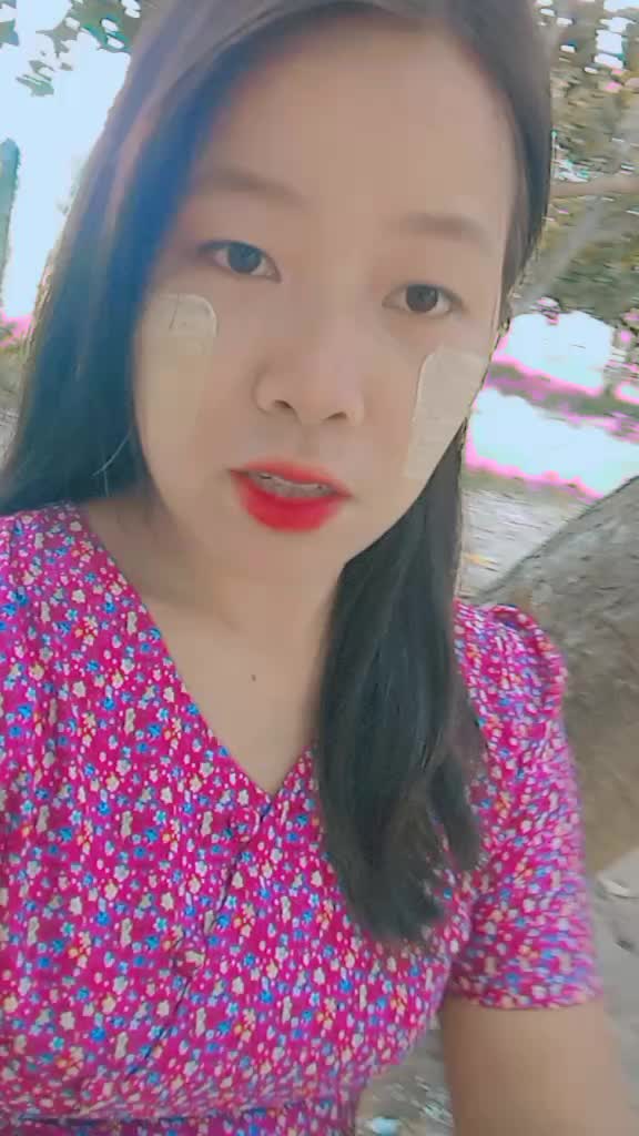@khinkhinei