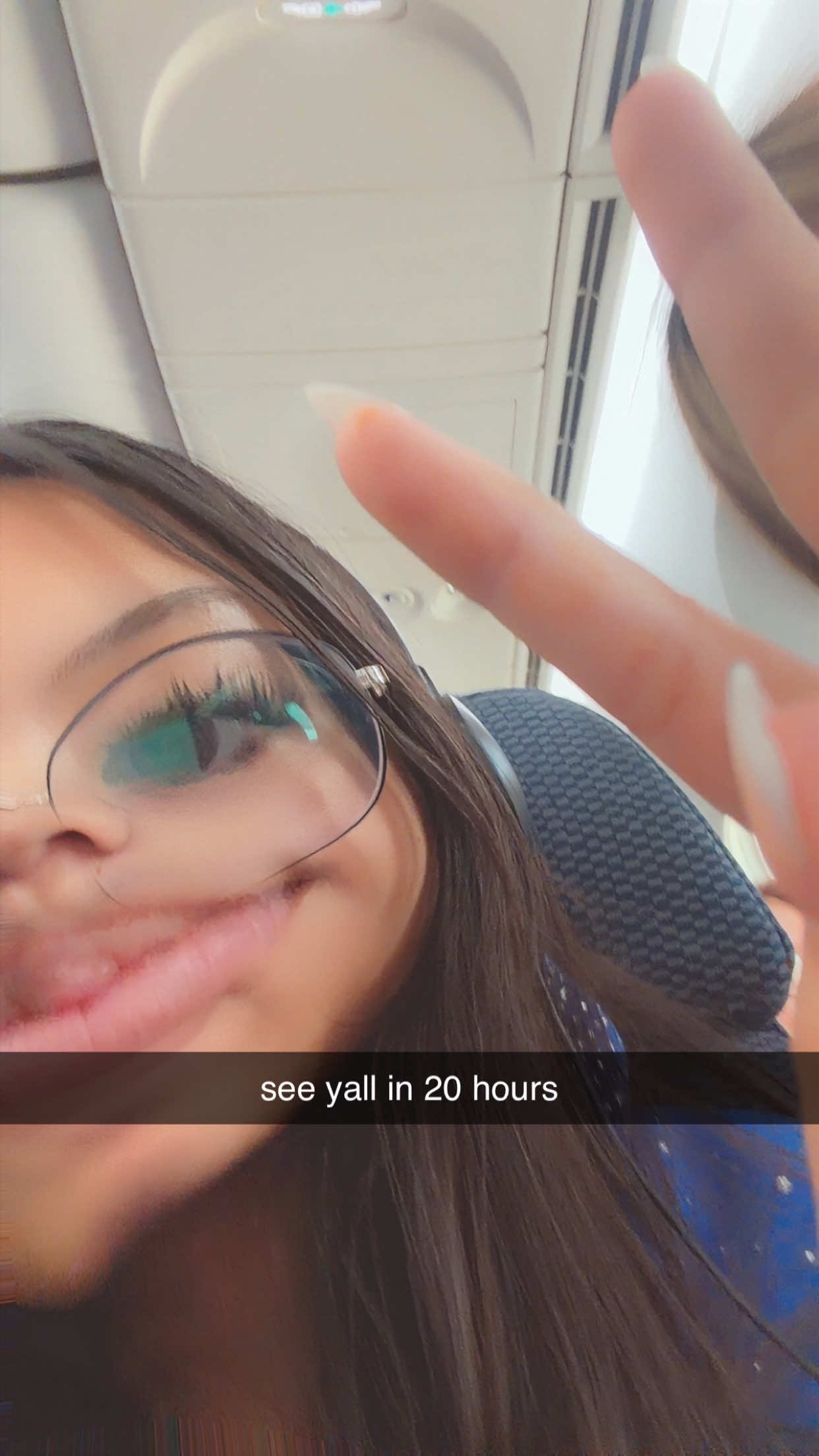 @ᝰ