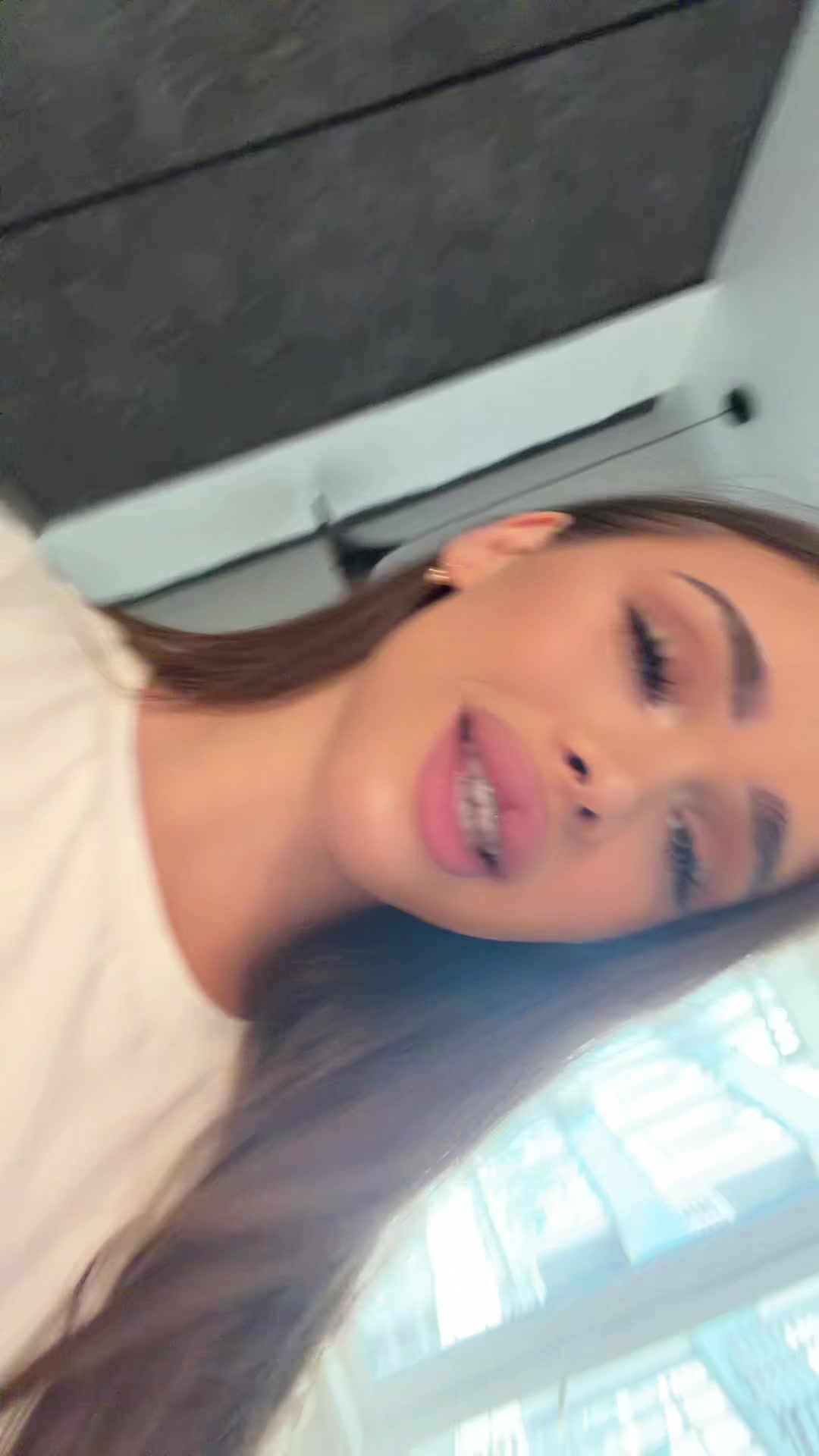 @Legalnaja